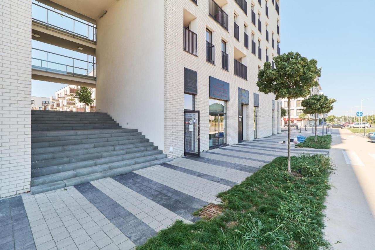 Architektow Avenue Arena Apartment Free Parking By Renters วรอตซวาฟ ภายนอก รูปภาพ